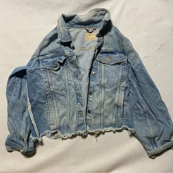 We The Free Distressed Denim Jacket XL - Picture 2 of 9